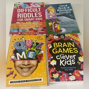 Kids riddle and quiz books